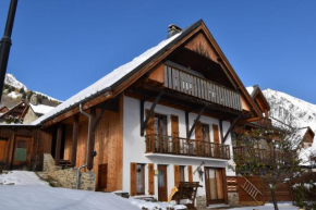 Vaujany Locations - Chalet Perin